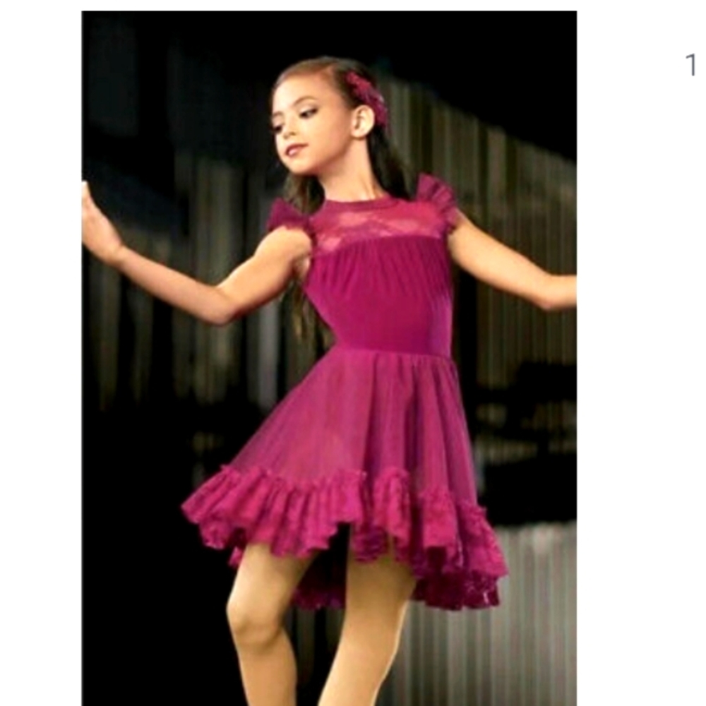 NWOT WEISSMAN OOH CHILD DANCE COSTUME
